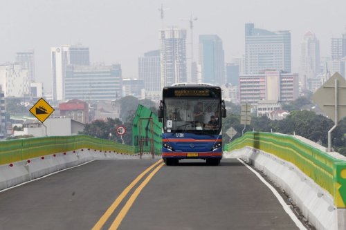 HUT DKI Jakarta, Koridor 13 Transjakarta  Jadi Lintasan Lari