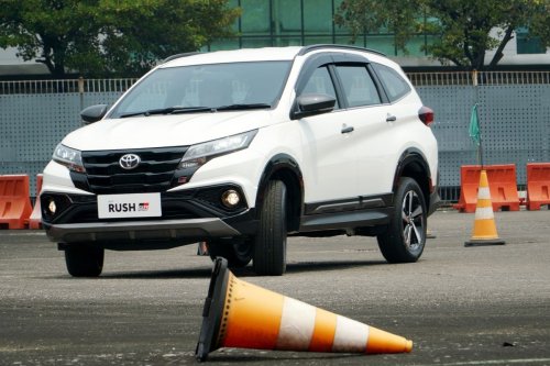 Toyota, Toyota Rush, Toyota Rush Jadi LSUV Terlaris di Indonesia Sepanjang 2025