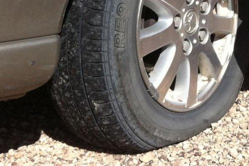 Ban Mobil Kempis: Ancaman Tersembunyi Keselamatan Berkendara