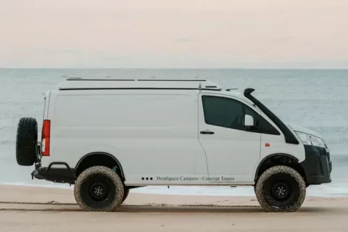 Toyota HiAce Disulap Jadi Camper 4x4, Bisa Tantang Land Cruiser