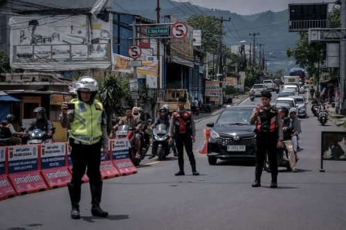Update: One Way Arah Bawah dari Puncak Menuju Jakarta Diberlakukan