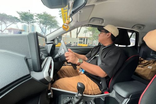 Gaya Mengemudi Bisa Memengaruhi Usia Baterai Mobil Hybrid, Begini Penjelasan Ahli