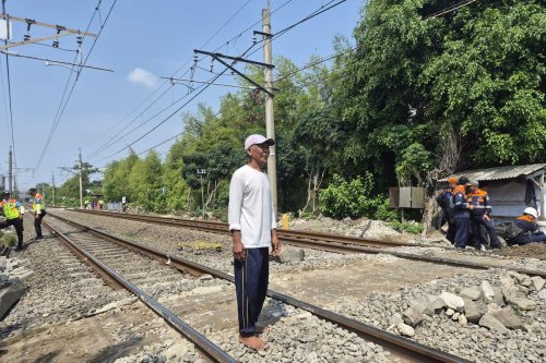 Pelintasan Liar & Budaya Jalan Pintas, Masalah yang Tak Pernah Selesai