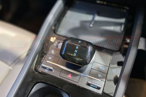 Mobil Listrik Mogok: Electronic Shifter Modern dan Penanganan Darurat