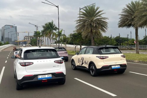 Momentum Kendaraan Listrik Menguat, Adopsi Mobil Listrik Naik Cepat