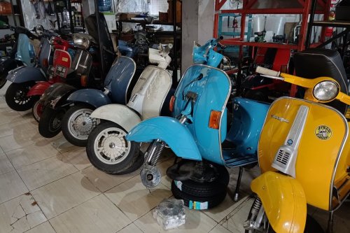 Vespa Tua: Proses dan Biaya Pengecatan yang Perlu Diketahui