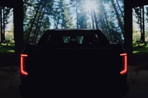 Toyota, Toyota Hilux Travo: Debut Global di Thailand 10 November 2025
