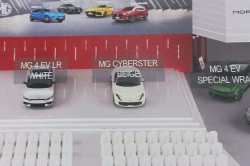 MG, MG Cyberster Edisi 100 Tahun Hadir di GIIAS 2025