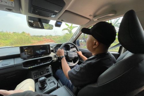 Toyota, Toyota Hilux, Impresi Perdana Toyota Hilux Terbaru, Beda Karakter Manual dan Matic
