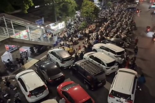 Usulan Kenaikan Tarif Parkir DKI: Dilema Pendapatan dan Parkir Liar