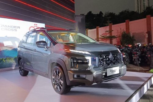 Mitsubishi, Cara Mitsubishi Bersaing di Segmen LMPV dan LSUV