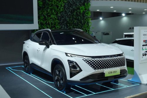 Harga Mobil Listrik Mulai Merangkak Usai Insentif PPN Berakhir