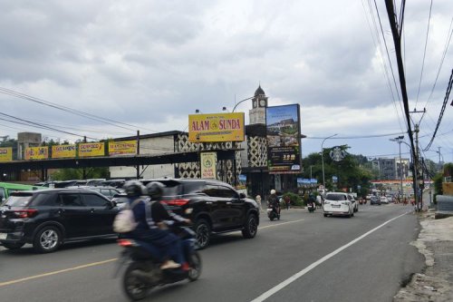Bus di Lajur Kanan, Puncak Bebas Ganjil Genap