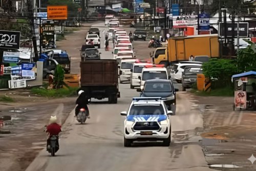 Viral Patwal Polisi Senggol Mobil di Tol Tomang, Ini Sikap Pengendara yang Aman