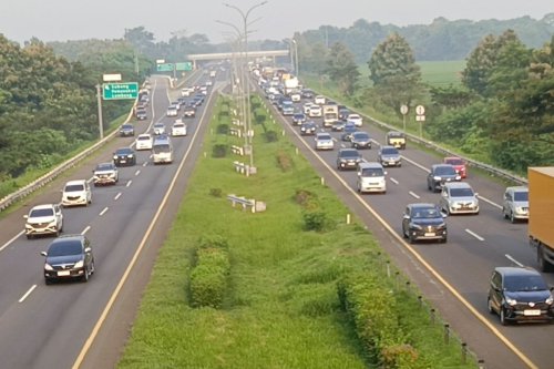 Arus Balik Aman & Nyaman: Jangan Angkut Semua Oleh-oleh di Mobil!