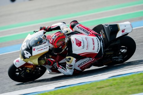 Hasil Moto2 Spanyol 2026: Agius Juara, Mario Aji Crash Gagal Finis