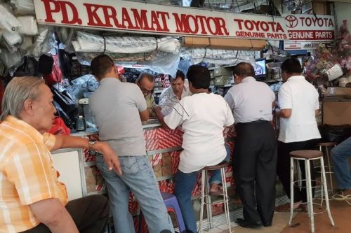 Imbas Aksi Massa, Pusat Otomotif Atrium Senen Tutup Sementara