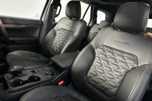 Ford, Harga Solar Naik, Ford Yakin Ranger V6 Tetap Laku