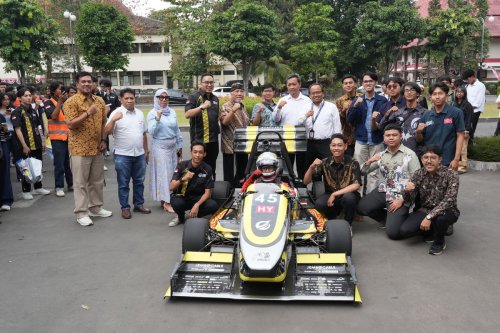 Merek Cat Semprot Ini Dukung Bimasakti UGM di Formula SAE Italy 2026