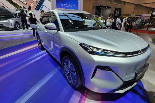 Geely Starray EM-i, SUV Hybrid Irit BBM dan Responsif