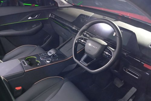 Wujud Citroen C5 Aircross: SUV Modern Impor Perancis