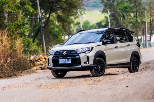Test Drive Suzuki XL7 Alpha Hybrid, Nyaman Dipakai Harian?