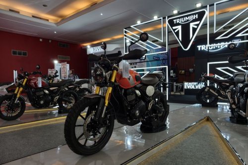Triumph Speed 400 dan Scrambler 400 X: Moge Entry Level Rp 158 Juta