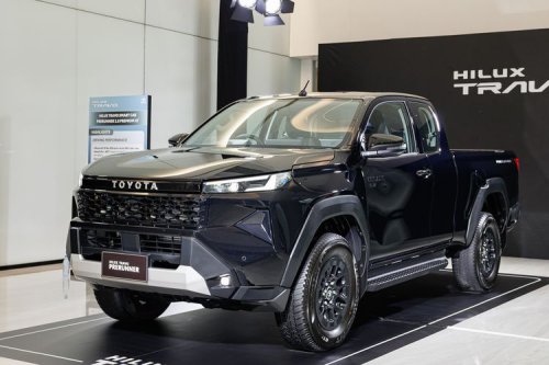 Toyota Hilux Travo Meluncur: Varian Lengkap Diesel
