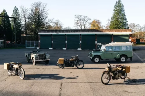 Pemeran Aquaman Ubah Motor Harley 100 Tahun Jadi EV