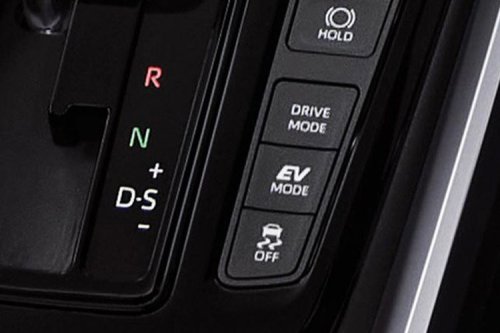 Mesin Hybrid Toyota Bisa Dinyalakan Manual, Begini Caranya