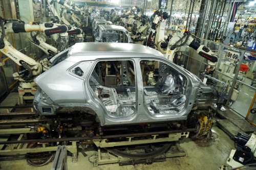 Indonesia Bidik Pasar Global, Rantai Pasok Mobil Listrik Diperkuat