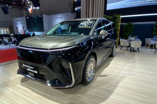 Perang Harga MPV Premium di Atas Rp 1 Miliar di IIMS 2026