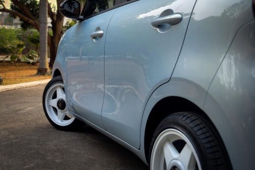 Wuling Aira EV Dimodifikasi, Tampil Kalcer dengan Pelek Retro Australia