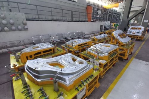 VinFast, Melihat Langsung Pabrik VinFast di Vietnam, Pakai 1.400 Robot