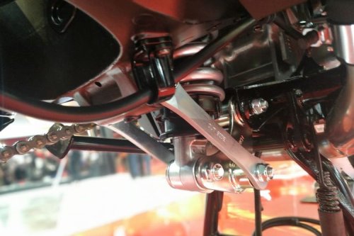 Dari Sirkuit ke Jalan Raya, Ride Height Device Butuh Legalitas