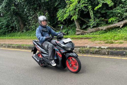 Honda, Review Honda Vario 125 Street: Ergonomi Nyaman, Harga Terjangkau