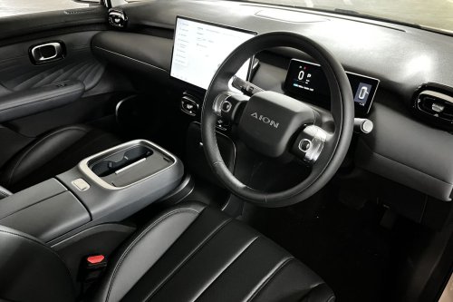 Berkendara Mobil Listrik: Jangan Asal Bejek Gas Terus-menerus