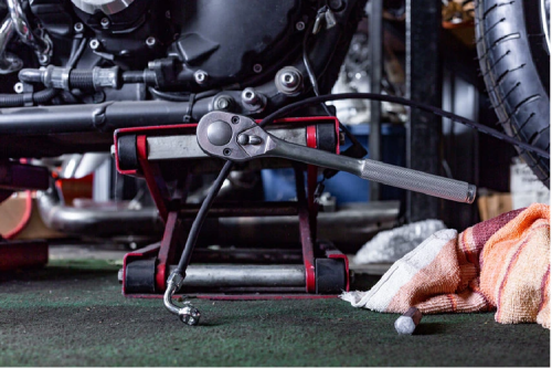 Tune Up Berkala Bisa Menekan Risiko Mogok Mendadak di Jalan