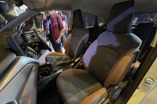 Komparasi Interior Suzuki Fronx Lawan Toyota Raize GR Sport
