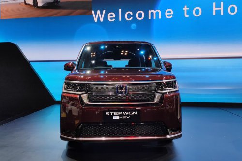 Spesifikasi dan Fitur Unggulan Honda Step WGN e:HEV