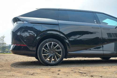 Xpeng X9: MPV Listrik Futuristis dengan Identitas Visual