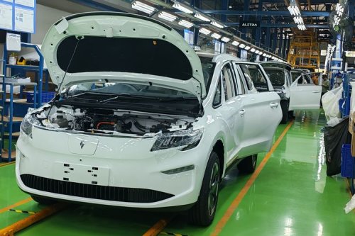 Membangun Kesadaran Merek Aletra di Tengah Keramaian Pasar EV