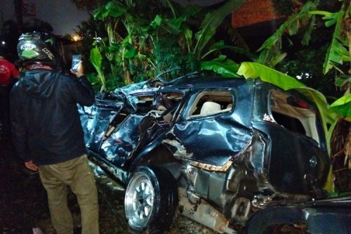 Nissan, Nissan Livina, Penyebab Nissan Grand Livina Tertabrak KRL di Bogor, Ban Mobil Selip Saat Melintas Rel