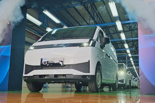 Farizon V8E Resmi Dirakit Lokal, Pakai Fasilitas Handal di Purwakarta