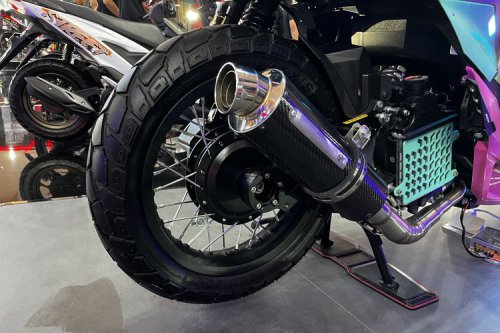 Modifikasi Honda Vario 125 Street Cyber Street: Futuristik dan Agresif