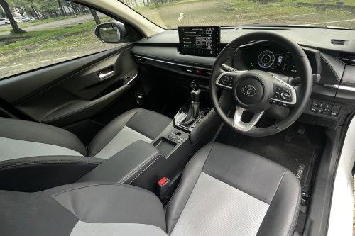 Mengulas Tuntas Interior Toyota Vios Hybrid 2026: Modern Ergonomis