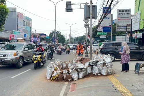 Zipper Merge: Solusi Atasi Macet Akibat Galian Utilitas di Jakarta