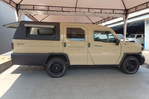 Toyota, Toyota Hilux, Toyota Hilux Rangga Bisma, Double Cabin dengan Atap Hard dan Soft