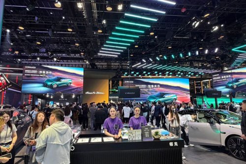 Zeekr Bawa Jajaran Mobil Listrik Mewah di Beijing Auto Show 2026