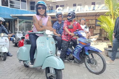 Masa Depan EV: Keseimbangan Konversi dan Manufaktur Baru